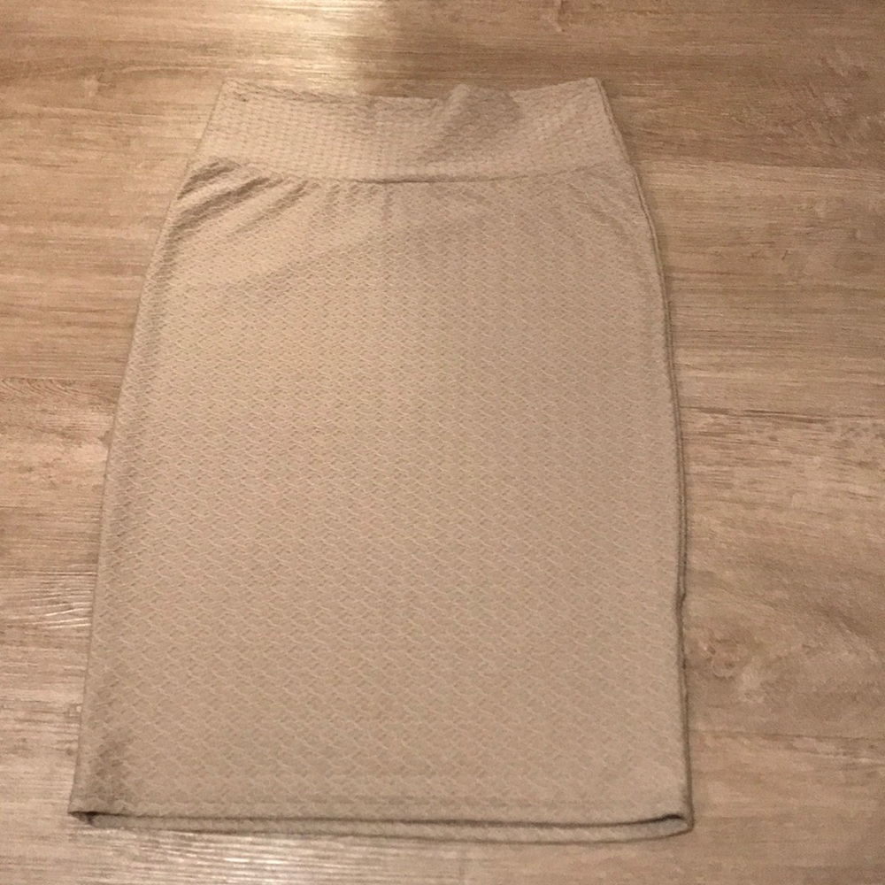LuluRae skirt. Super stylish